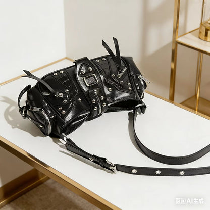 Edgy Y2k-style Single-shoulder Commuter Crossbody