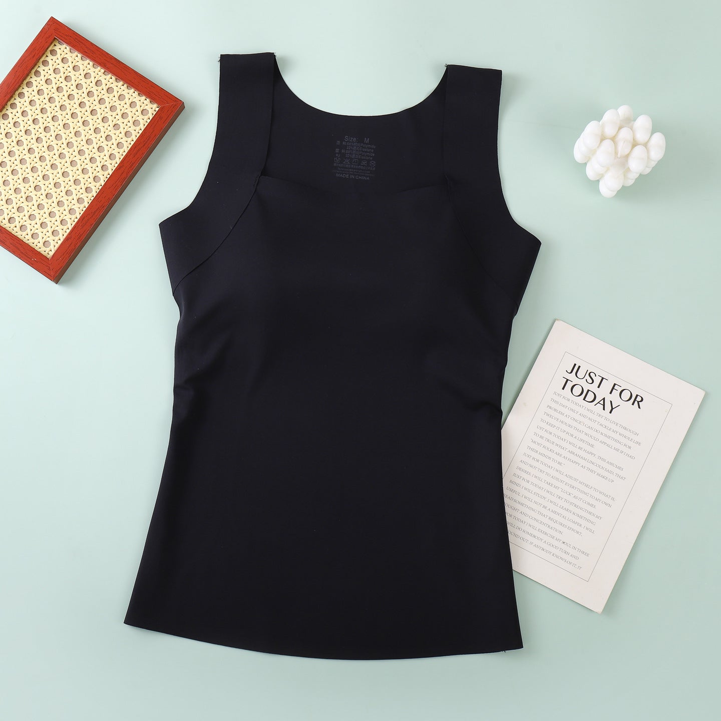 Four-season Womens Tank Top With Built-in Chest Pads, Breathable And Suitable For Wearing Outside