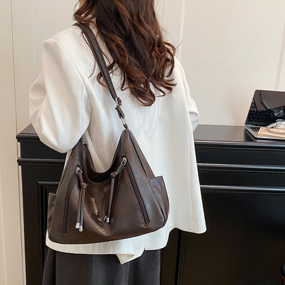New Simple And Stylish Large-Capacity Leather Oil-Soft Casual Shoulder Bag