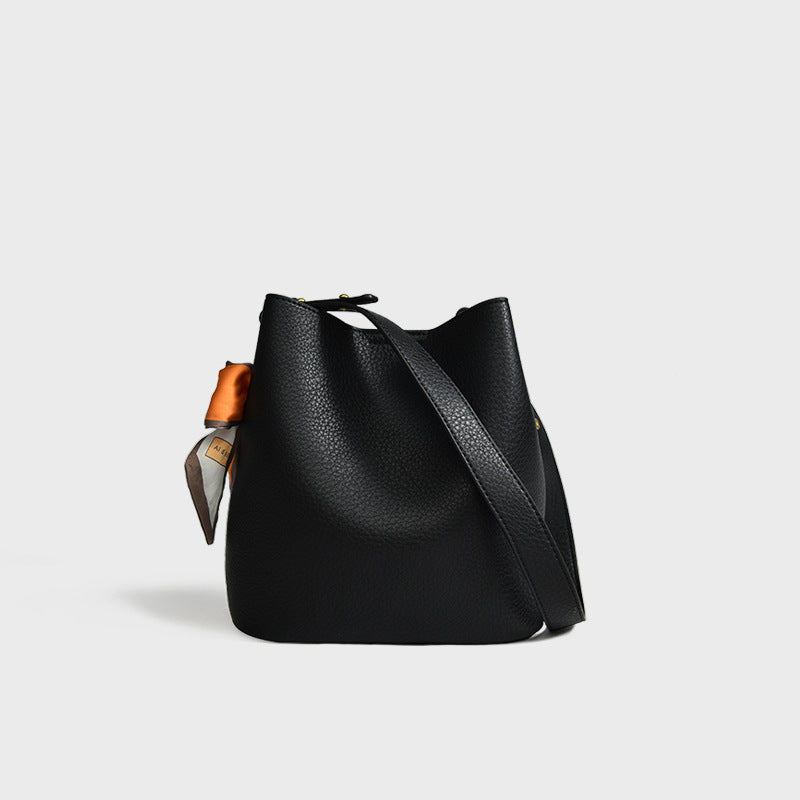 Shoulder Crossbody Elegant  High-End Commuter Tote Bag